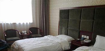 Zhengzhou Youna Hotel Huaihe Road エクステリア 写真
